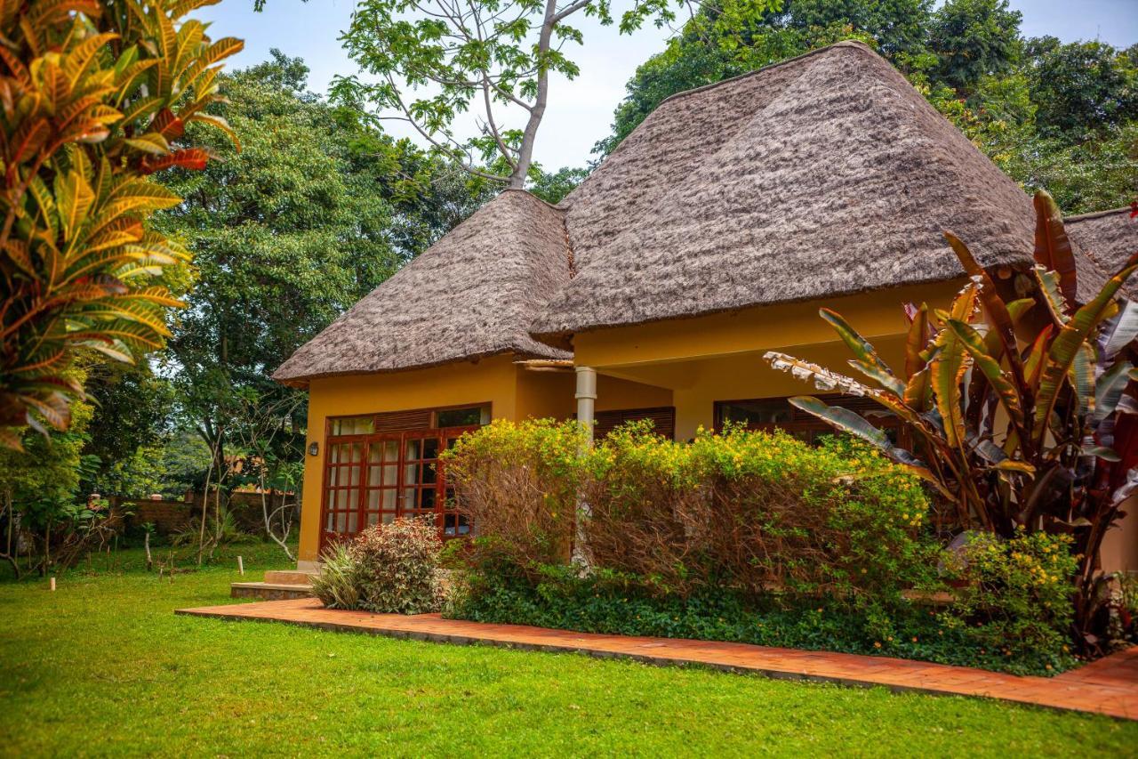 Brovad Sands Lodge Kalangala Eksteriør billede