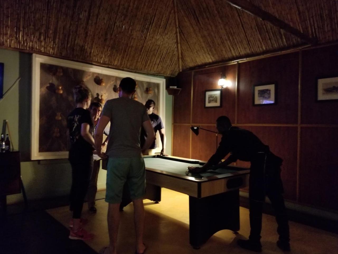 Brovad Sands Lodge Kalangala Eksteriør billede